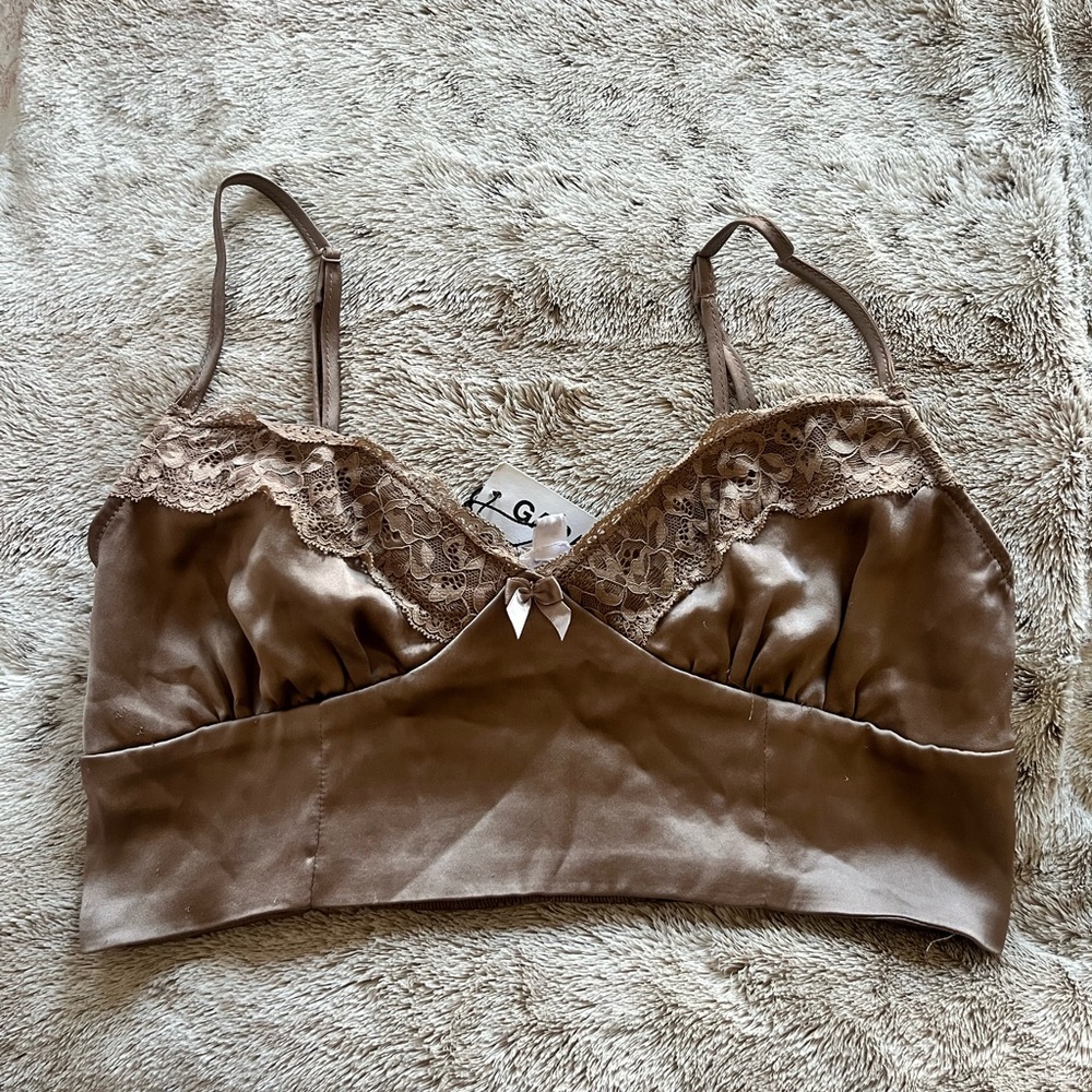 Garage crop top
